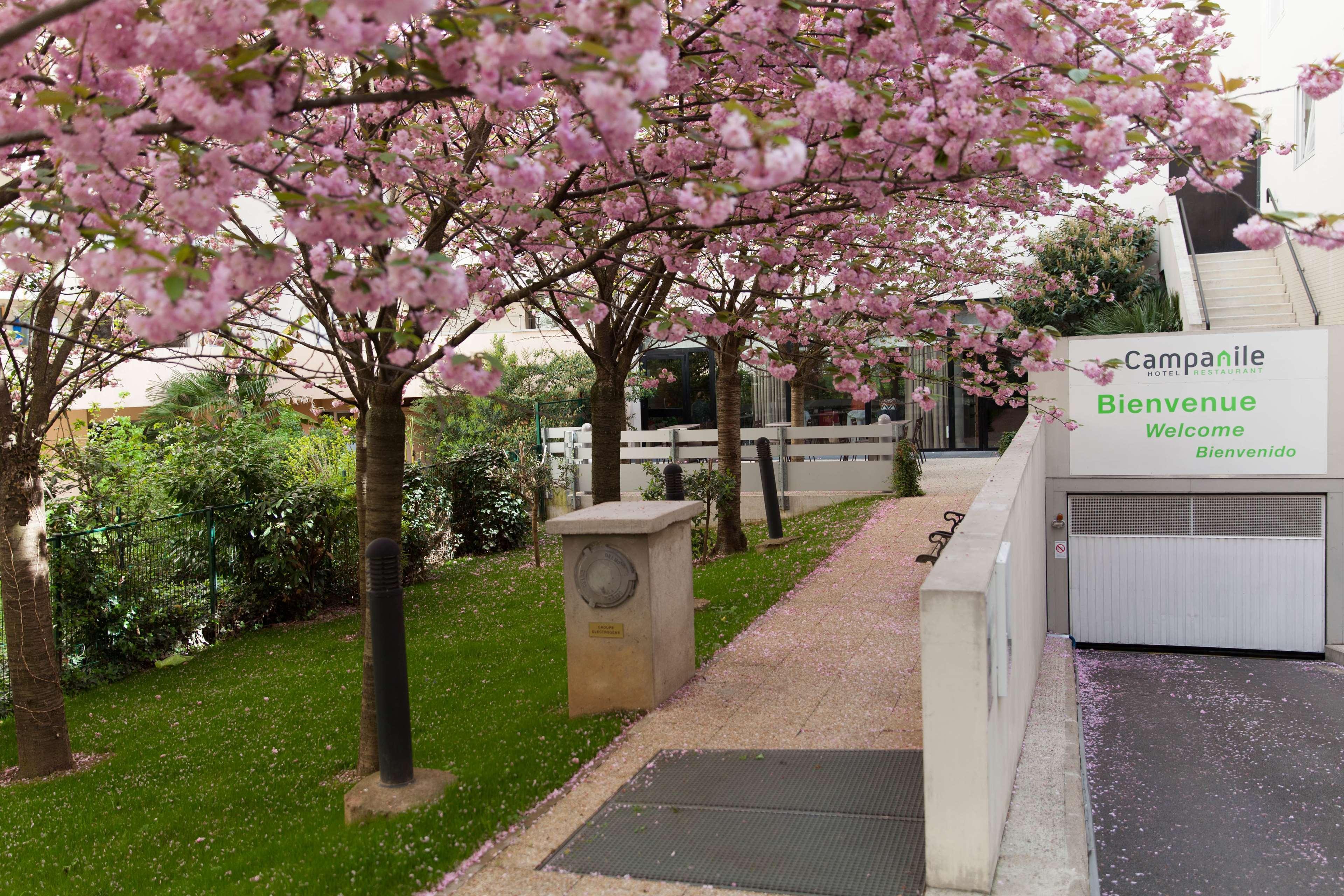 Campanile 19 - La Hotel