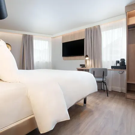 Campanile 19 - La 3* Parigi