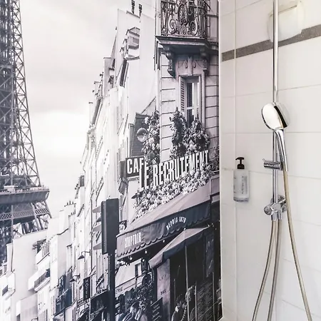 Campanile 19 - La Hotel