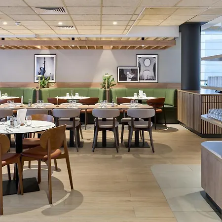 Hotel Campanile 19 - La 3*