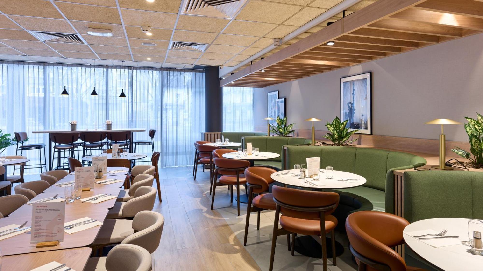 Campanile Prime 19 - La Hotel Paris
